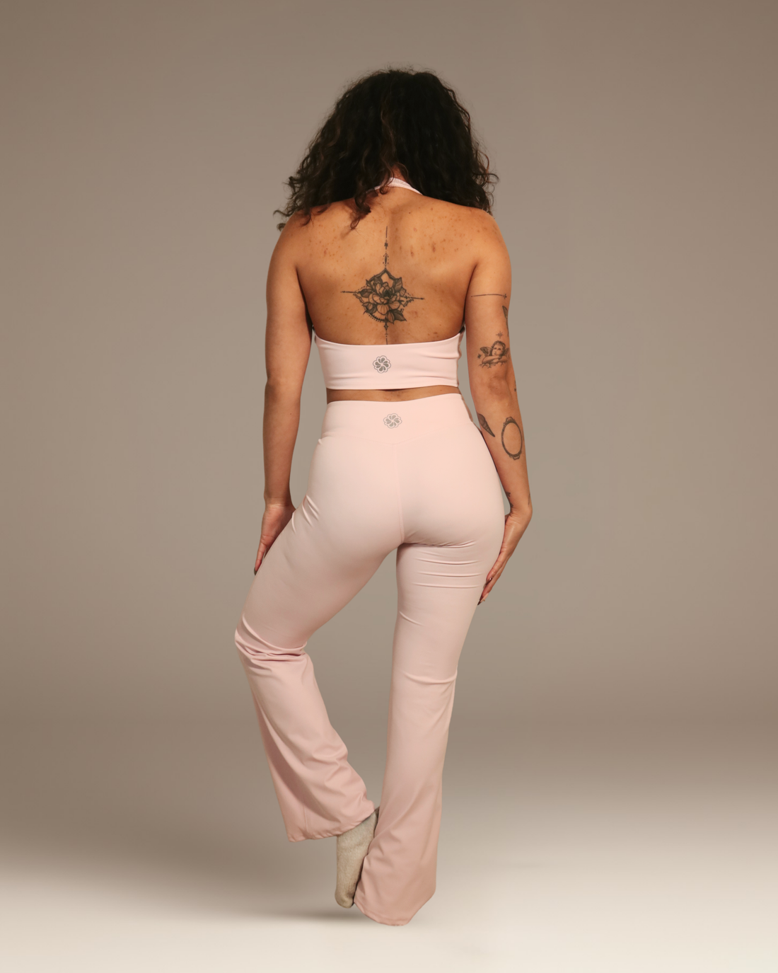 SoftForm Pantalon Évasé Front Scrunch- Soft Pink